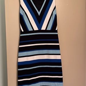 Banana Republic Size 8 Striped Dress